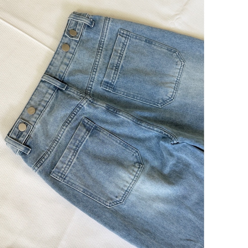Charlotte Russe Light Wash Seamed Baggy Jeans High Rise Wide Leg Small - Picture 12 of 12